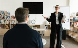 寸辛领导力测评：选高管，选什么？怎么选？